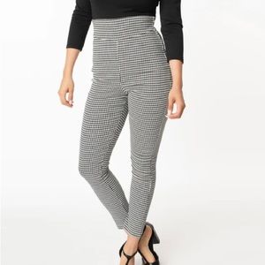 1950s Style Unique Vintage Rizzo Houndstooth Cigarette Pants Size Medium NWT